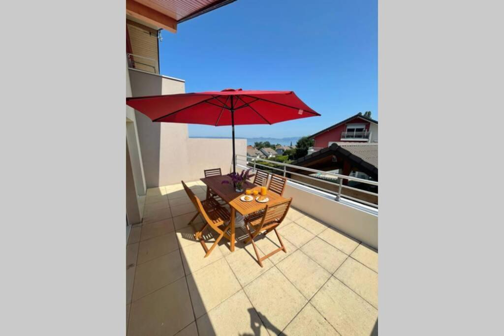 Superbe Appartement Au Calme Avec Vue Sur Le Lac. Evian-les-Bains Exterior photo