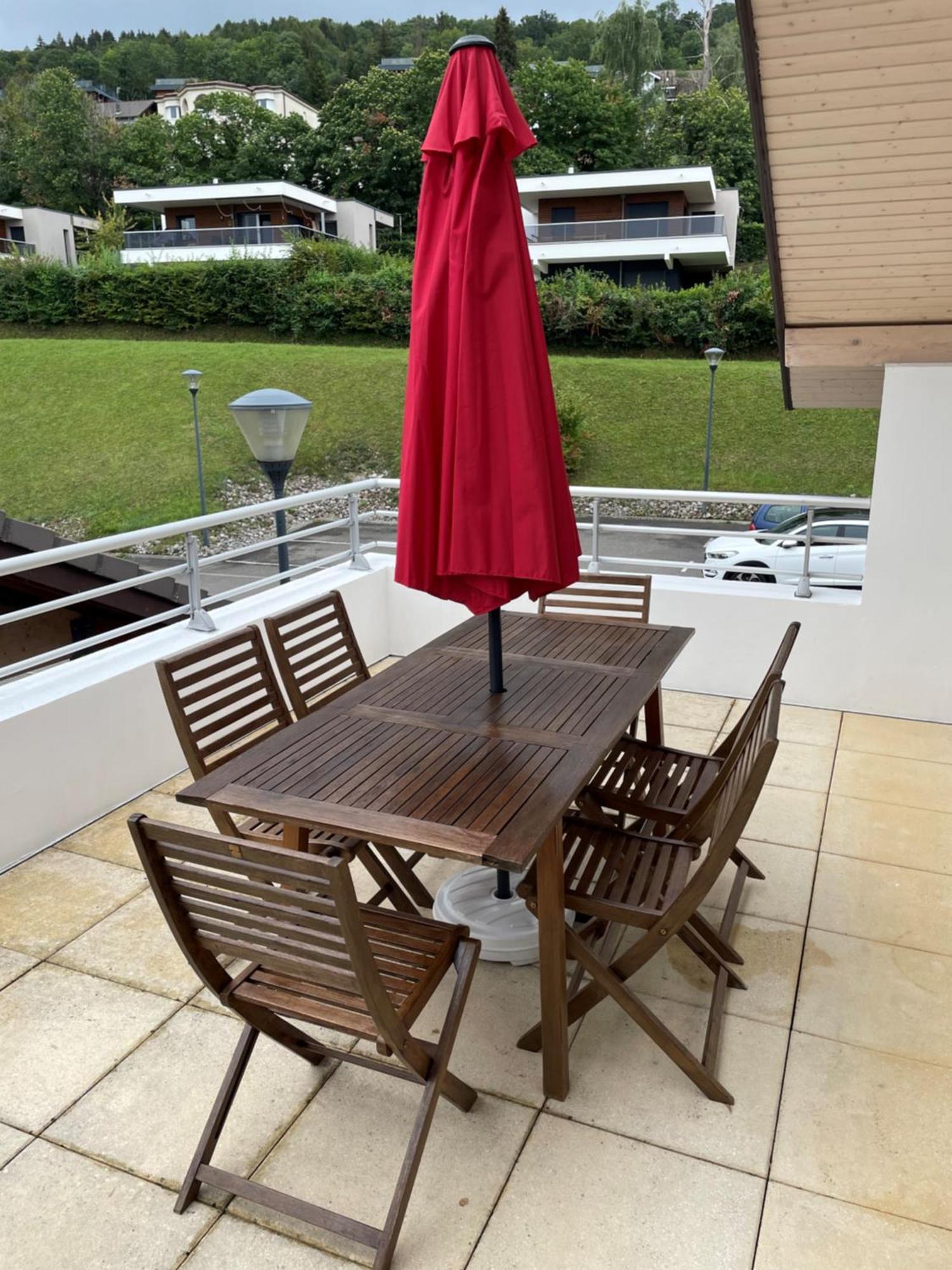 Superbe Appartement Au Calme Avec Vue Sur Le Lac. Evian-les-Bains Exterior photo